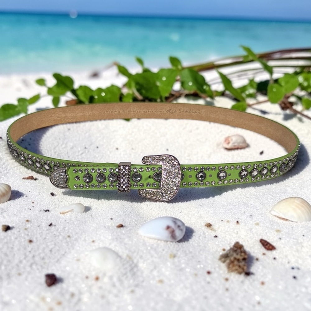 Olga Santini, Western-style leather belt